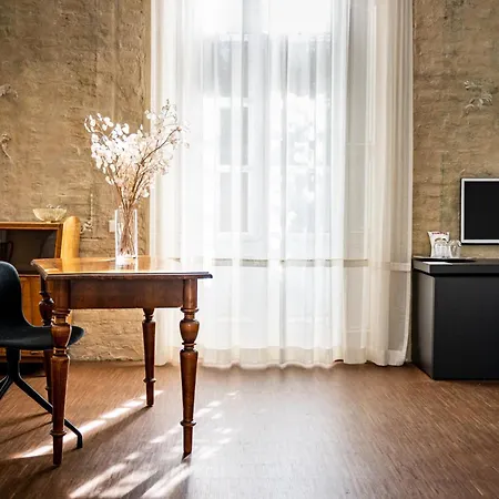 Tiszavirag Hotel Szeged