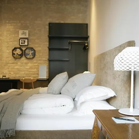 Tiszavirag Hotel 4*