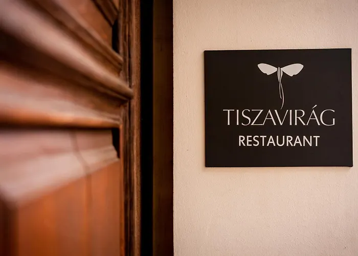 Hotel Tiszavirag 4*